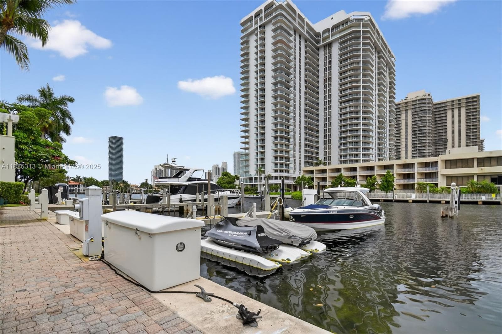 19925 NE 39th PL Boat Slip #14, Aventura, FL 33180 — zdjęcie 3