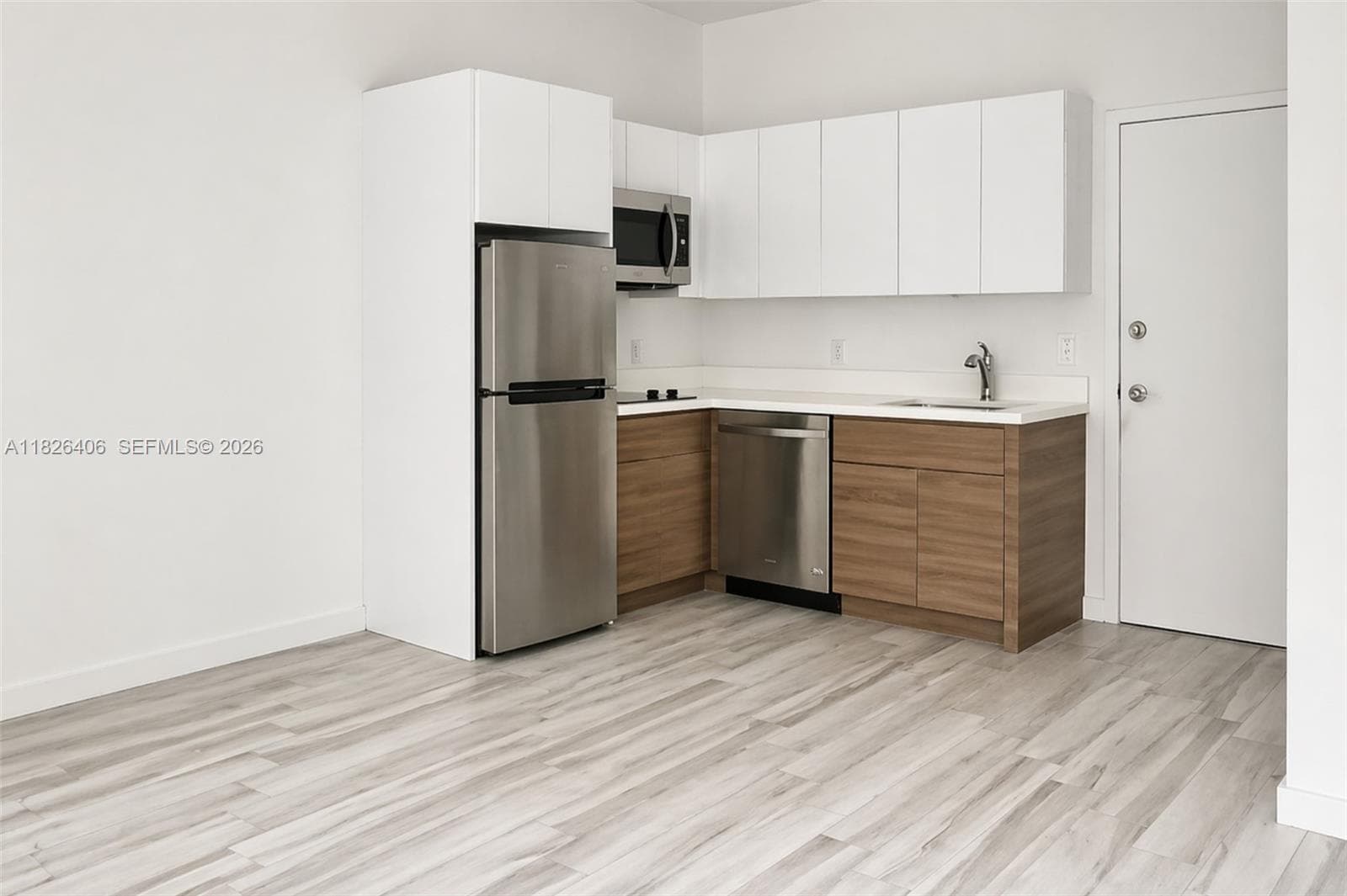 1560 Meridian Ave # 206, Miami Beach, FL 33139 — zdjęcie 2