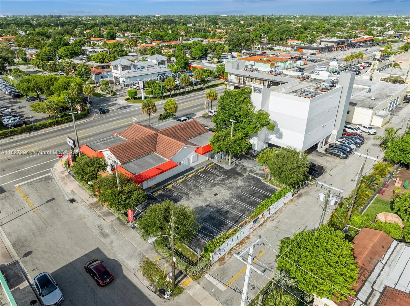 7101 SW 8th St, Miami, FL 33144 — zdjęcie 2