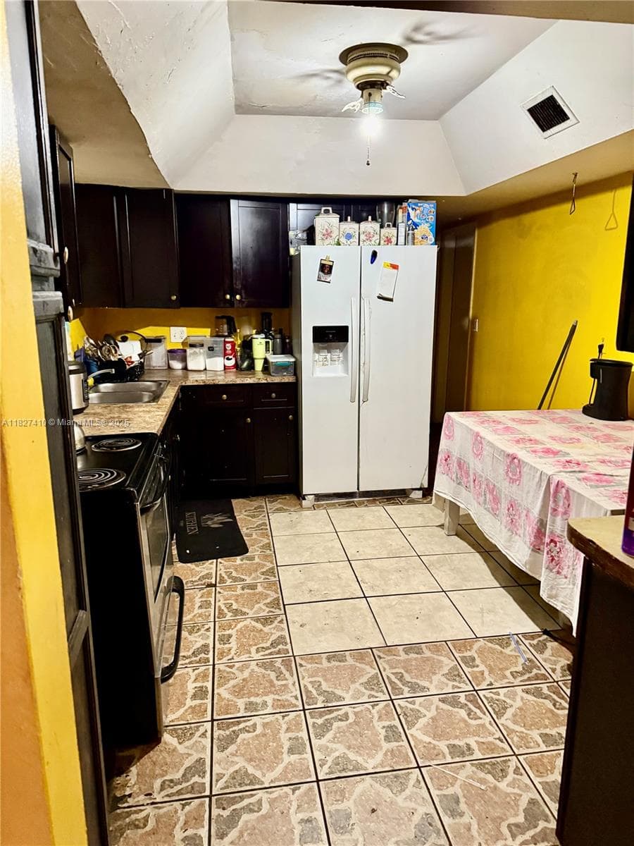 1180 NW 46th Ave, Lauderhill, FL 33313 — zdjęcie 4