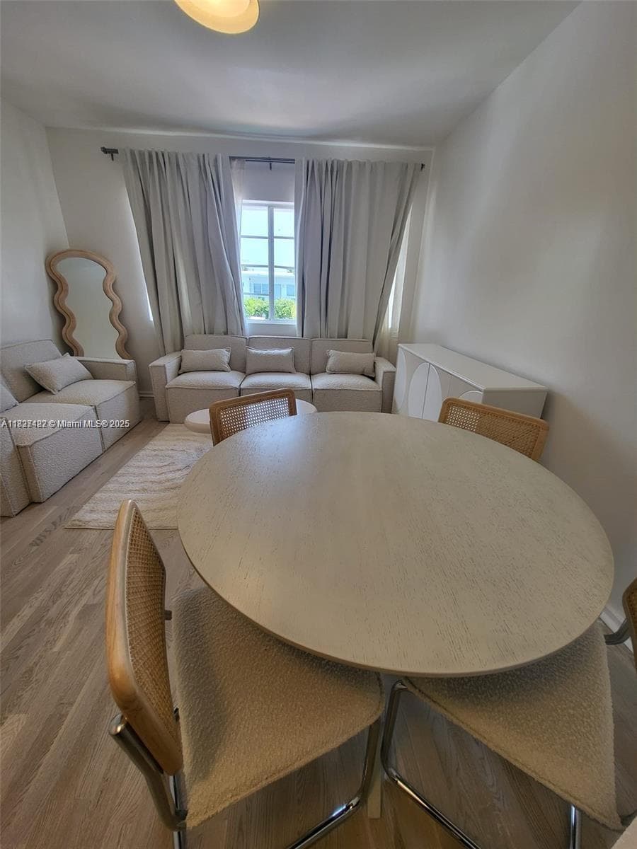 810 7th St # 206, Miami Beach, FL 33139 — zdjęcie 3