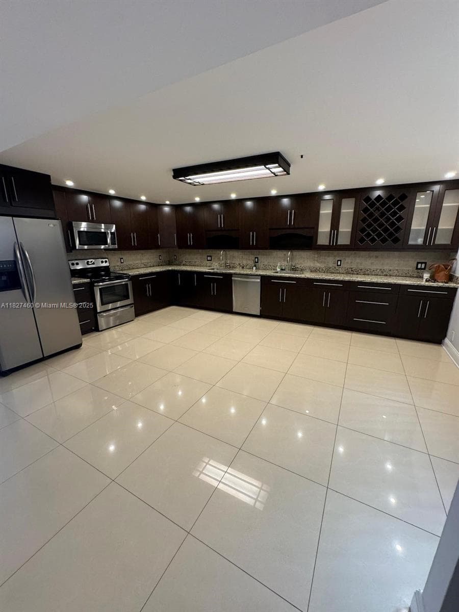 20401 NE 30th Ave # 124-8, Aventura, FL 33180 — zdjęcie 3