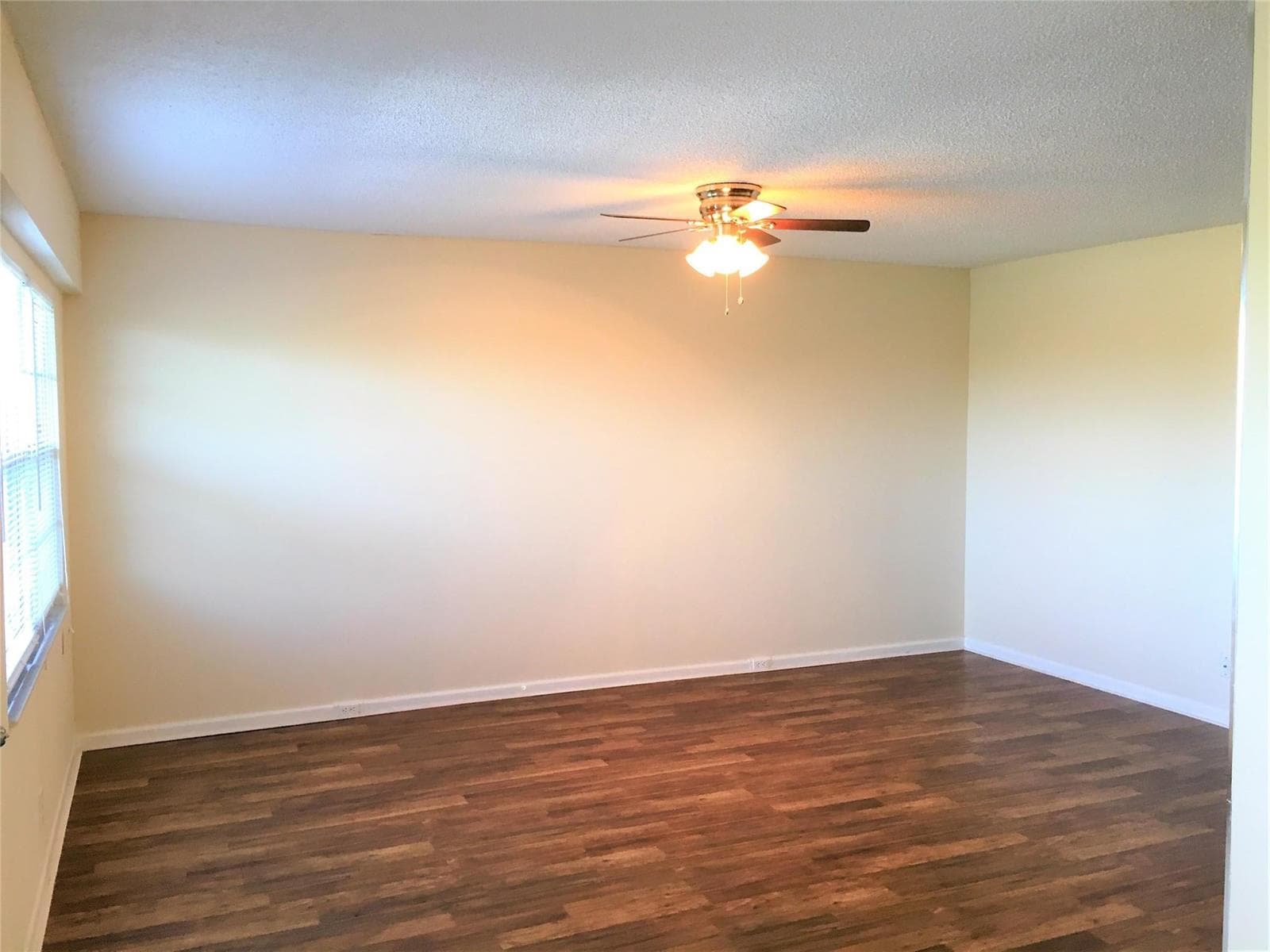 551 SW 135th Avenue # 405b, Pembroke Pines, FL 33027 — zdjęcie 4
