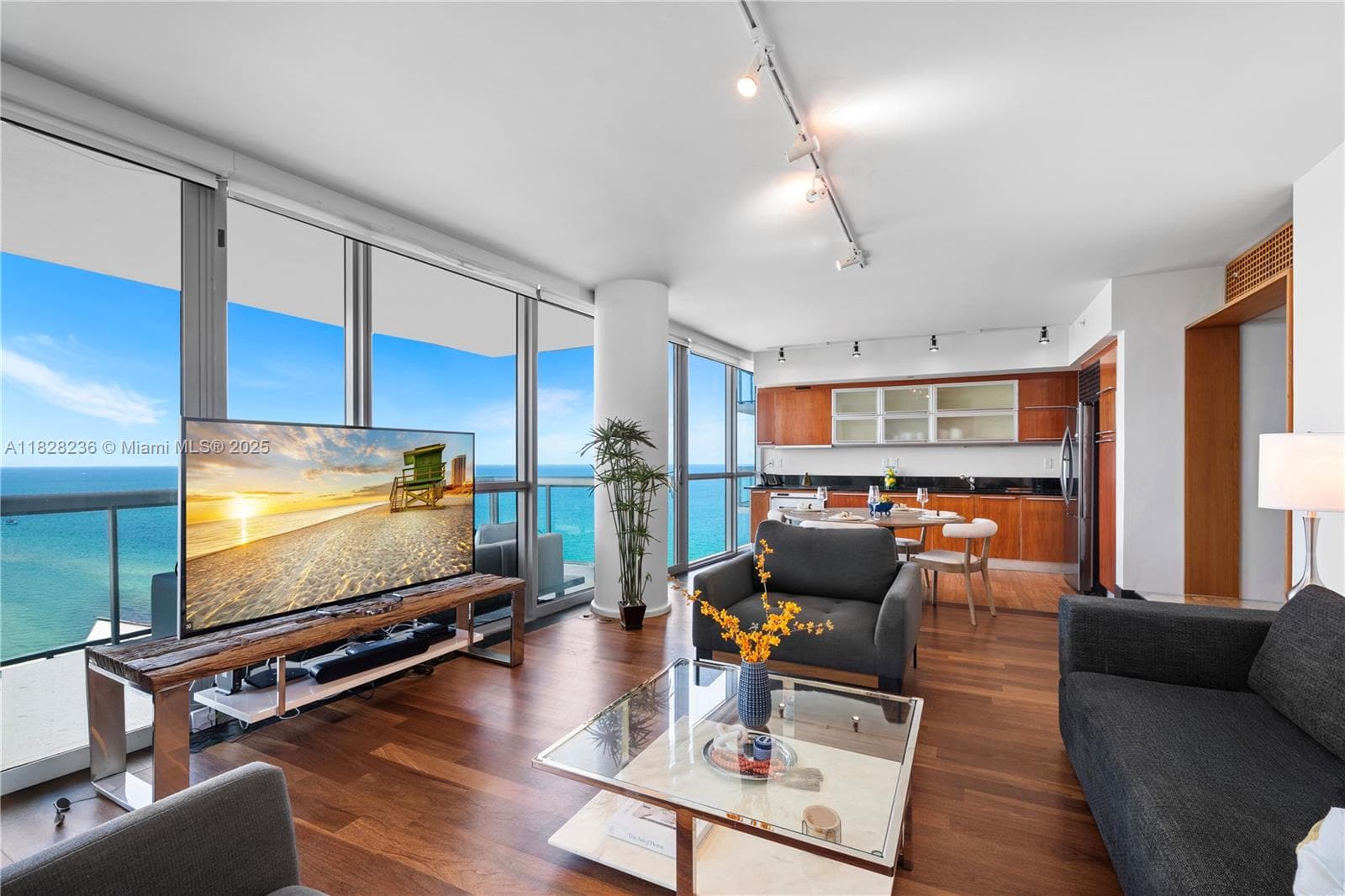 101 20th St # 3803, Miami Beach, FL 33139 — zdjęcie 3