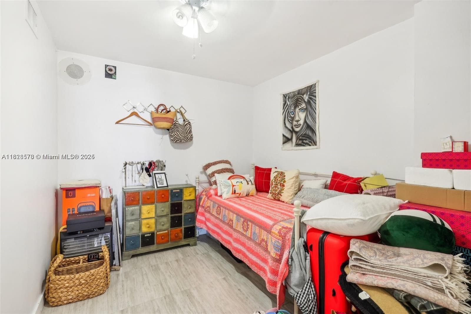 2401 Collins Ave # 1011, Miami Beach, FL 33140 — zdjęcie 5