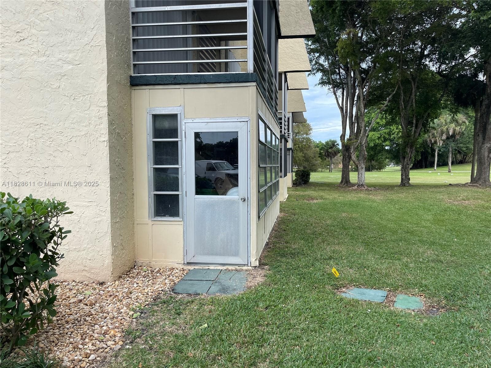 9070 Lime Bay Blvd # 115, Tamarac, FL 33321 — zdjęcie 2