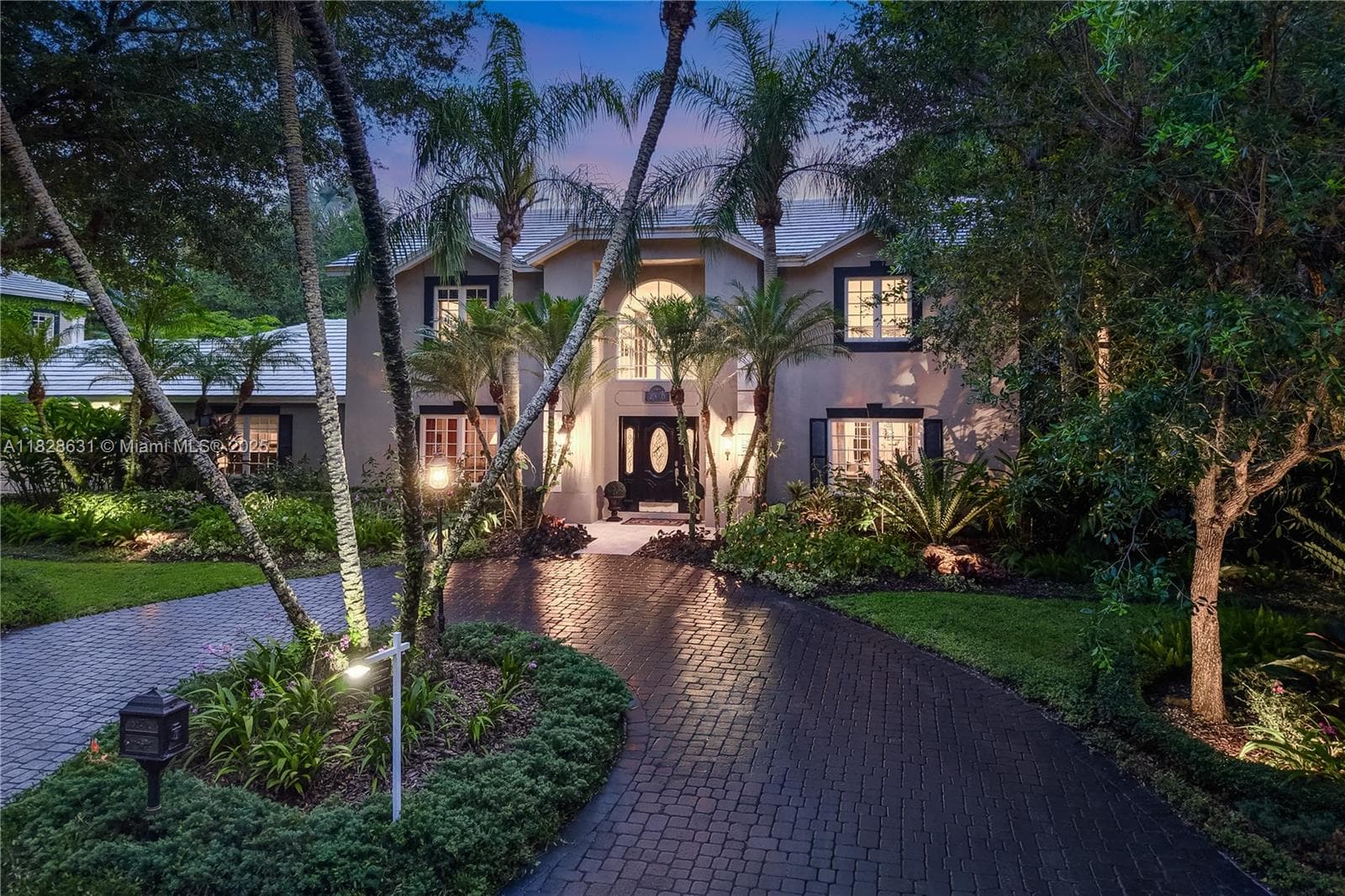 7360 SW 164th St, Palmetto Bay, FL 33157 — zdjęcie 2