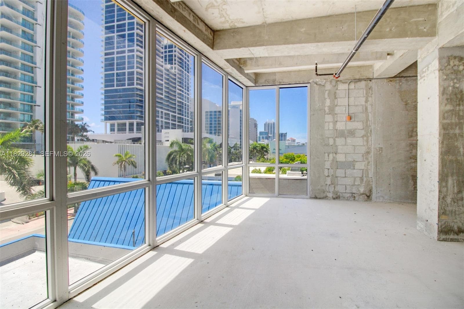 6936 Collins Ave # 2nd Floor Offices, Miami Beach, FL 33141 — zdjęcie 2