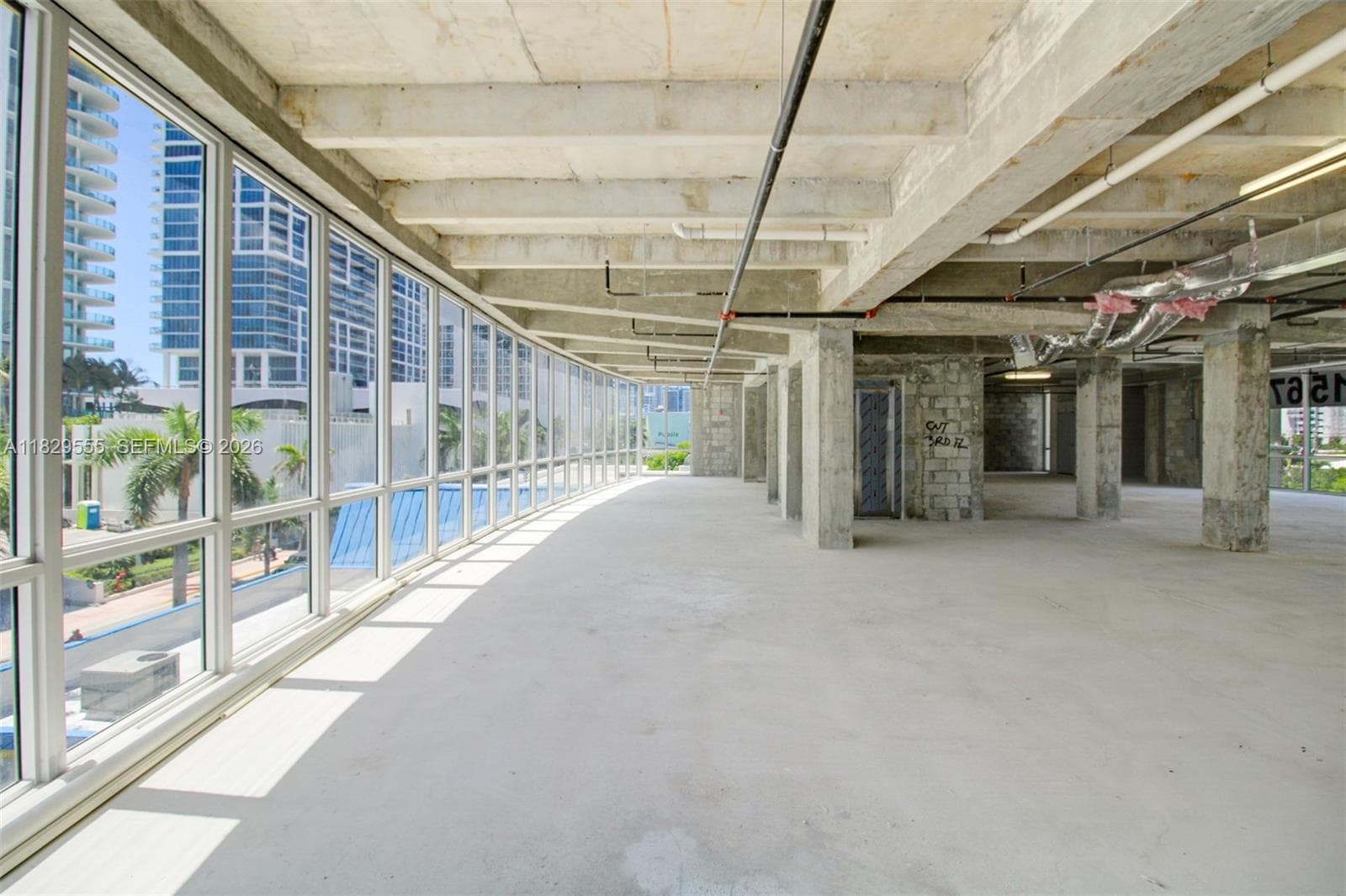 6930 Collins Ave # 2nd Floor O1, Miami Beach, FL 33141 — zdjęcie 5