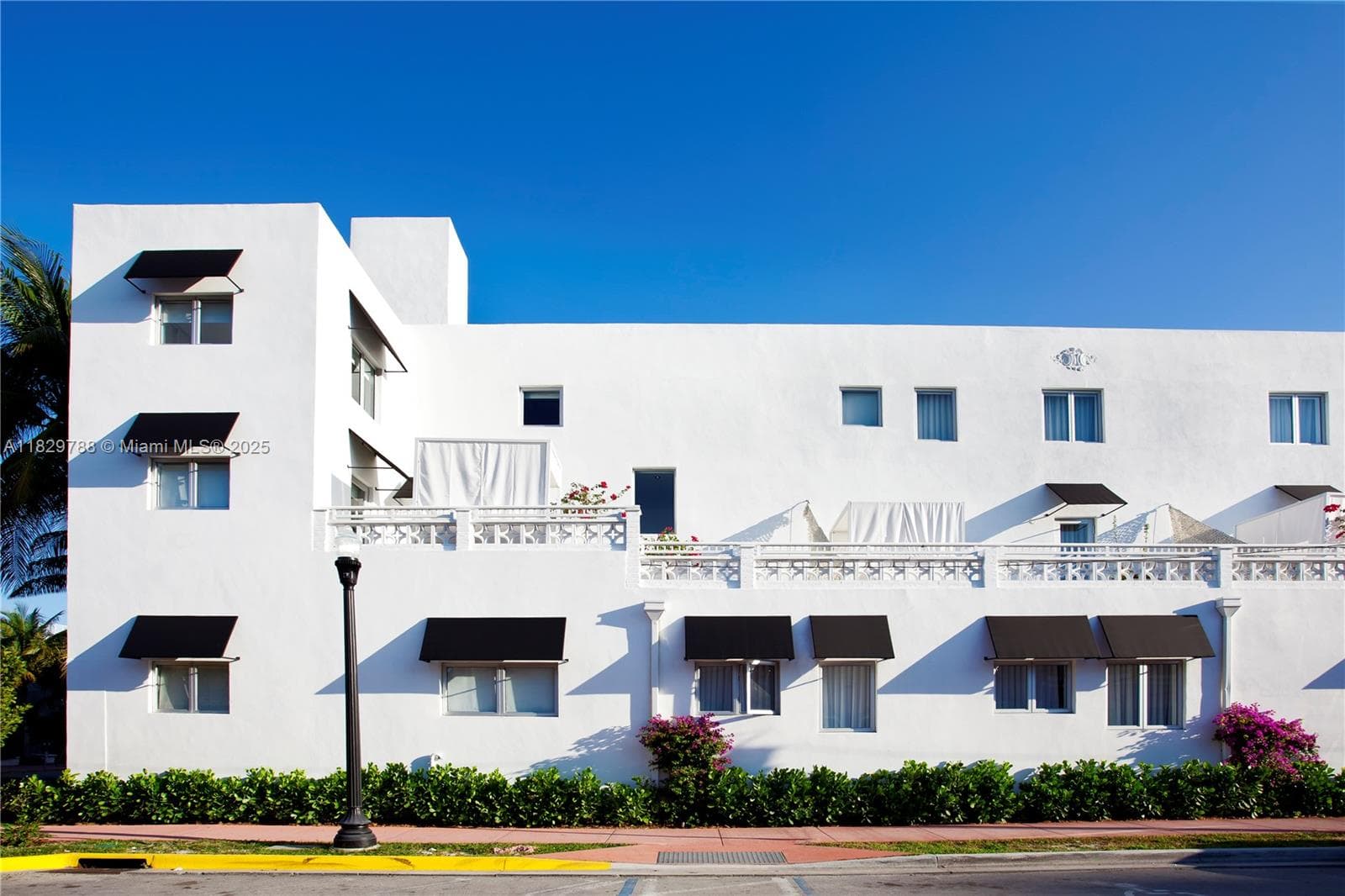 205 Collins Ave, Miami Beach, FL 33139 — zdjęcie 3