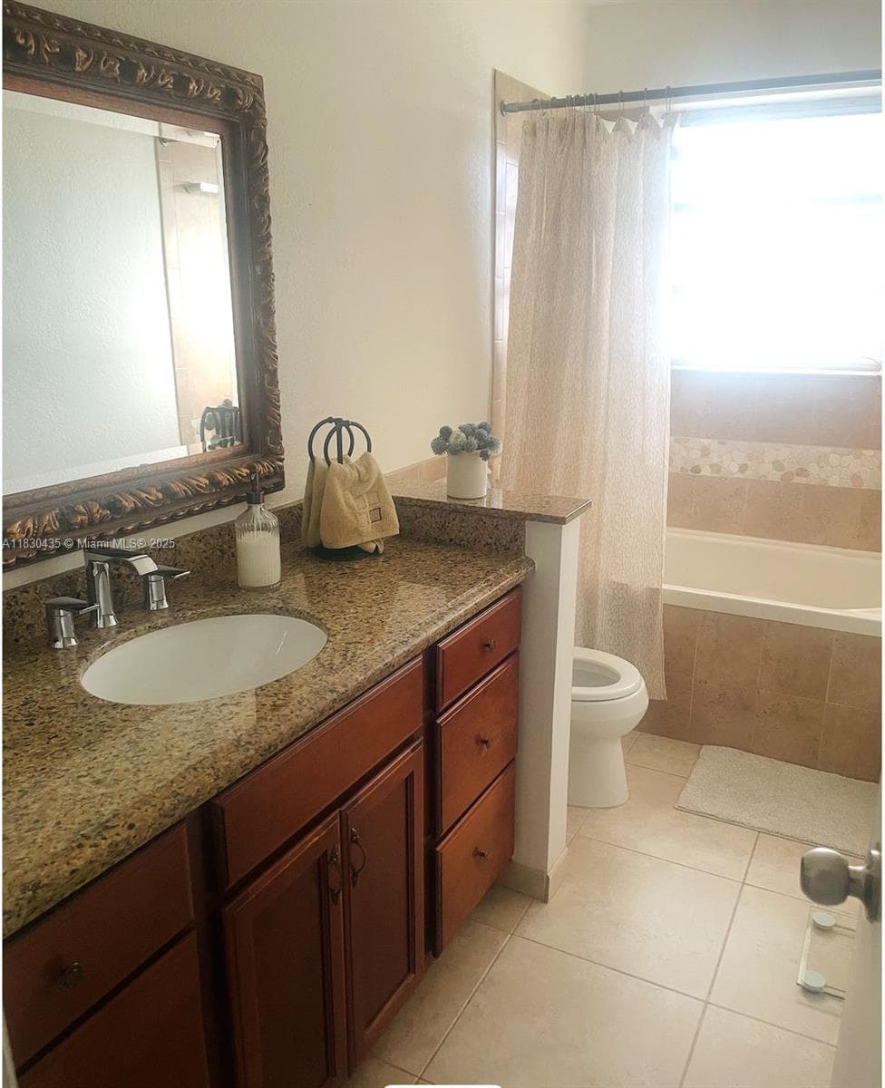 6790 SW 10th Ct, Pembroke Pines, FL 33023 — zdjęcie 2
