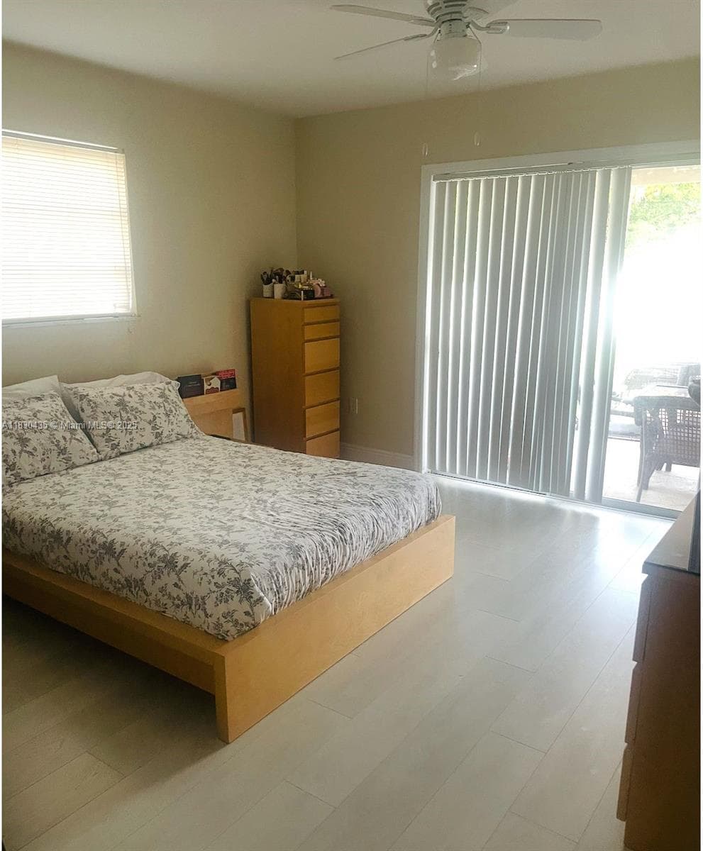 6790 SW 10th Ct, Pembroke Pines, FL 33023 — zdjęcie 3