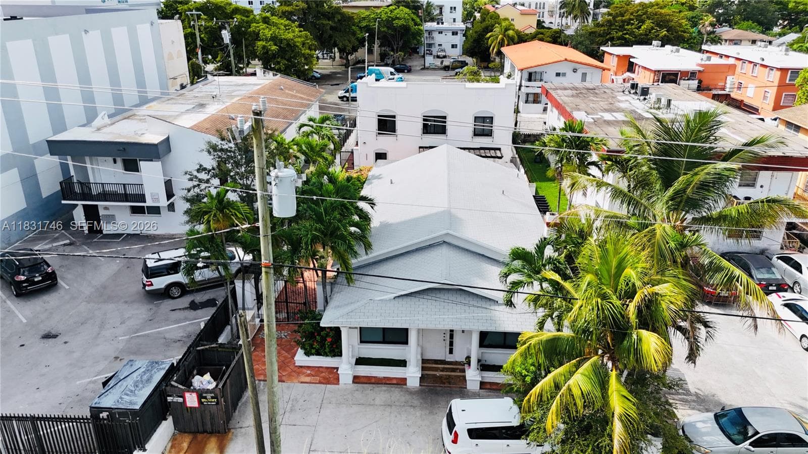 1236 SW 4th St, Miami, FL 33135 — zdjęcie 2