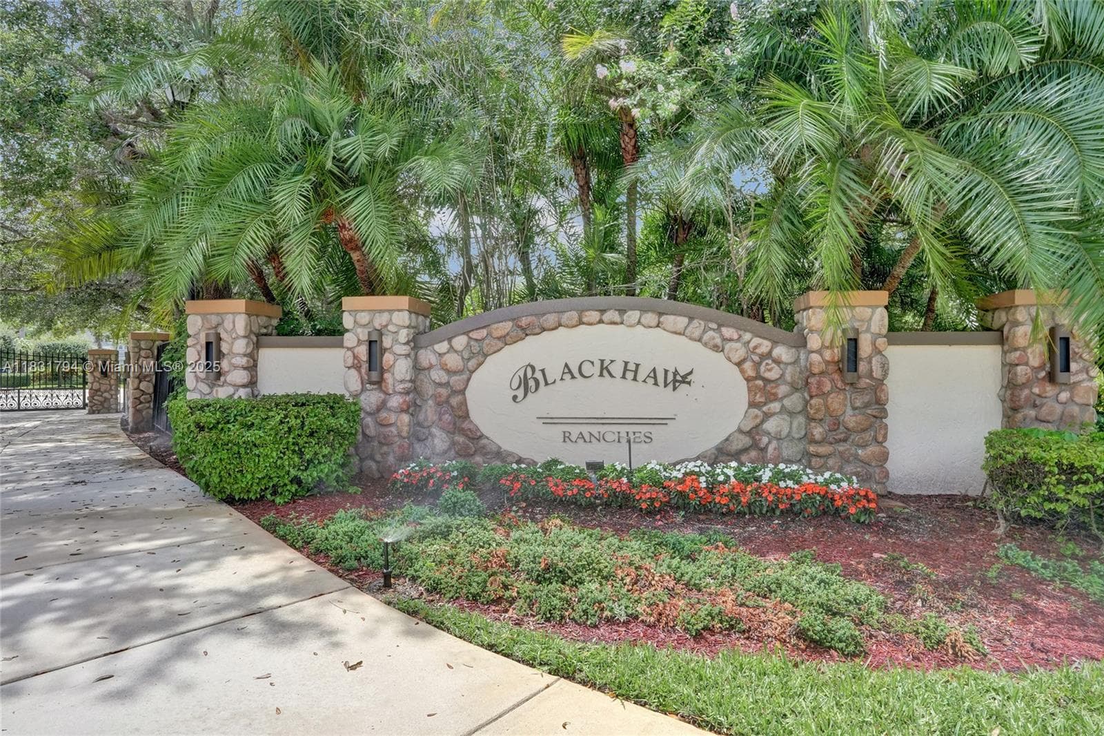 11056 Blackhawk Blvd, Davie, FL 33328 — zdjęcie 2