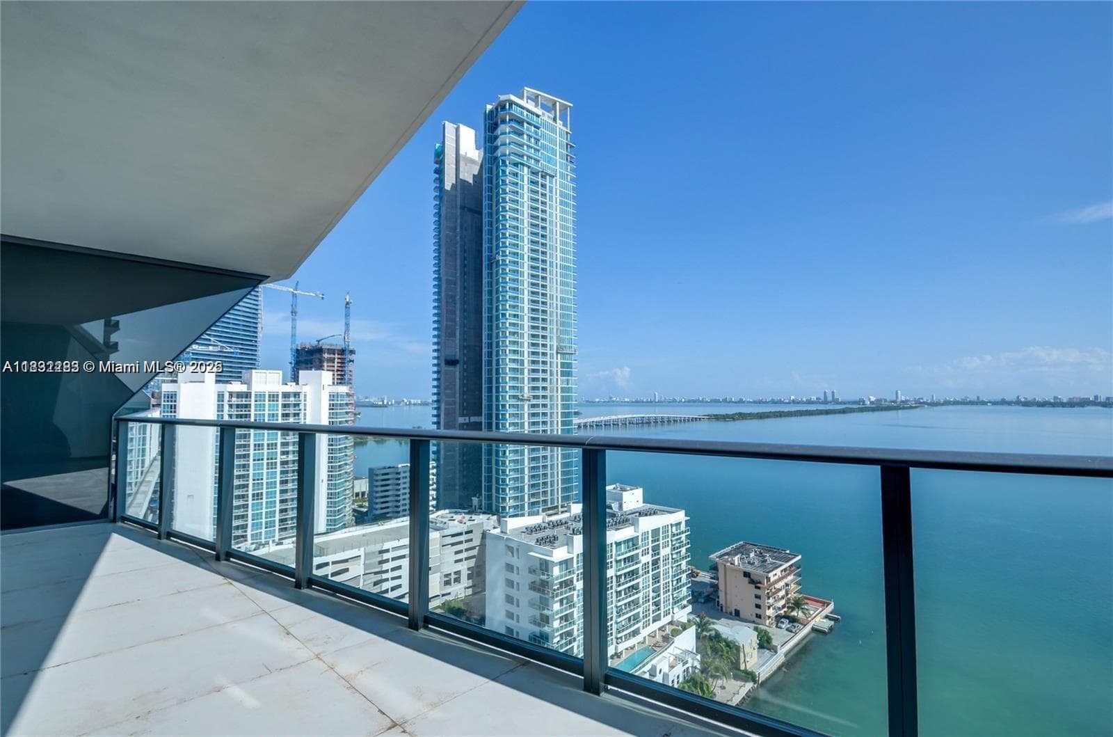 460 NE 28th St # 2106, Miami, FL 33137 — zdjęcie 2