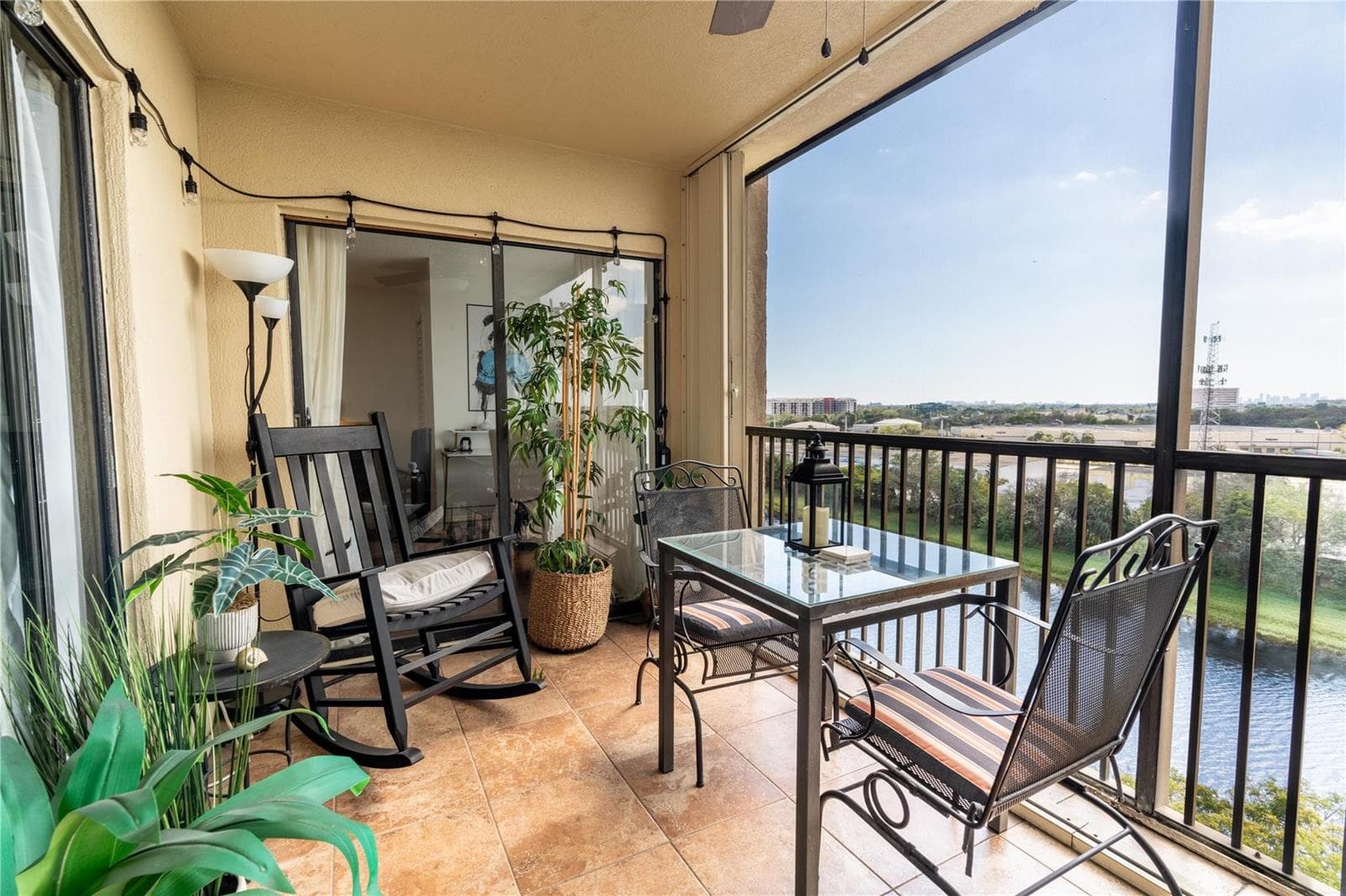 2206 S Cypress Bend Drive # 803, Pompano Beach, FL 33069 — zdjęcie 2
