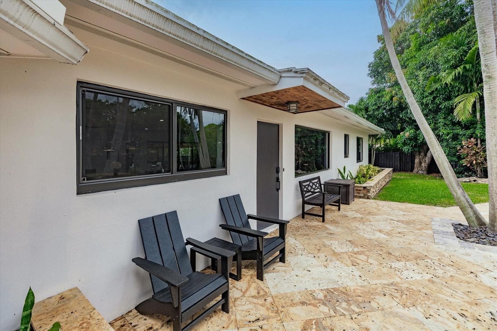 1900 Bayview Drive, Fort Lauderdale, FL 33305 — zdjęcie 2