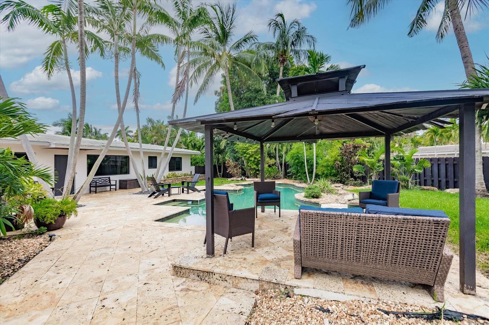 1900 Bayview Drive, Fort Lauderdale, FL 33305 — zdjęcie 4