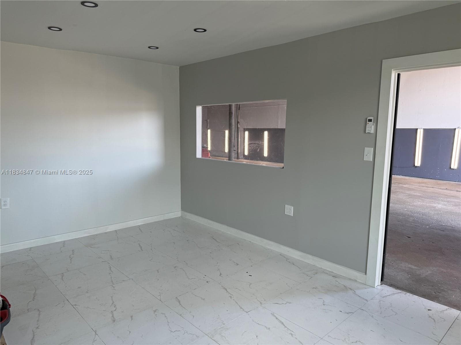 3771 NW 51st St # 3771-B, Hialeah, FL 33142 — zdjęcie 3