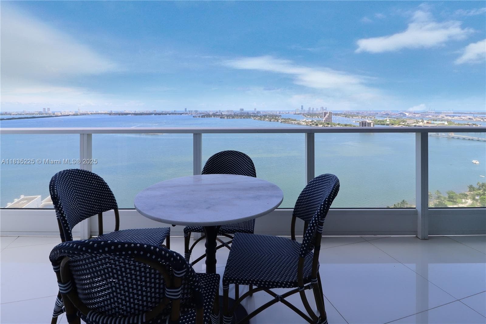 2020 N Bayshore Dr # 2801, Miami, FL 33137 — zdjęcie 4