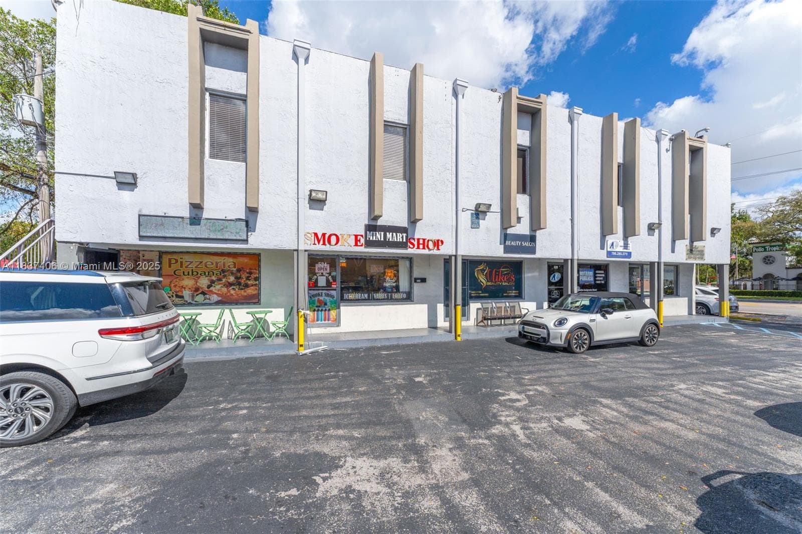 516 NW 57th Ave, Miami, FL 33126 — zdjęcie 3