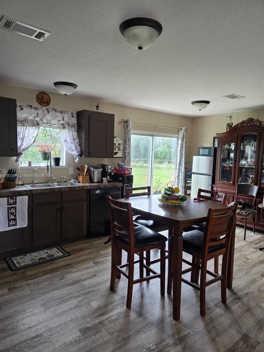 648 Avenida del Sur, Clewiston, FL 33440 — zdjęcie 4