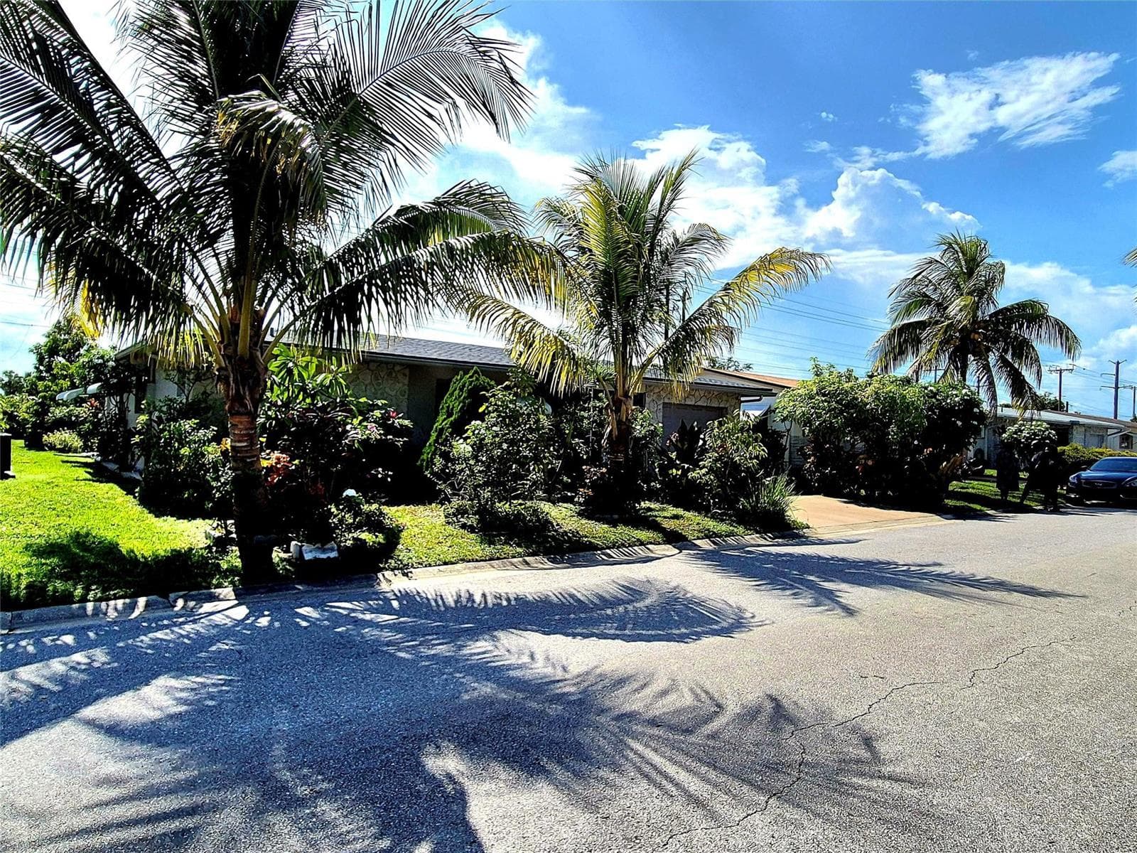 1390 NW 70th Lane, Margate, FL 33063 — zdjęcie 2