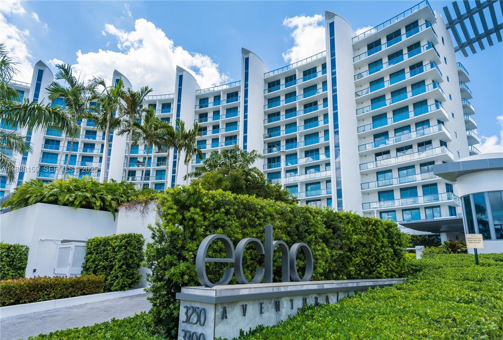 3250 NE 188th St # 601, Aventura, FL 33180