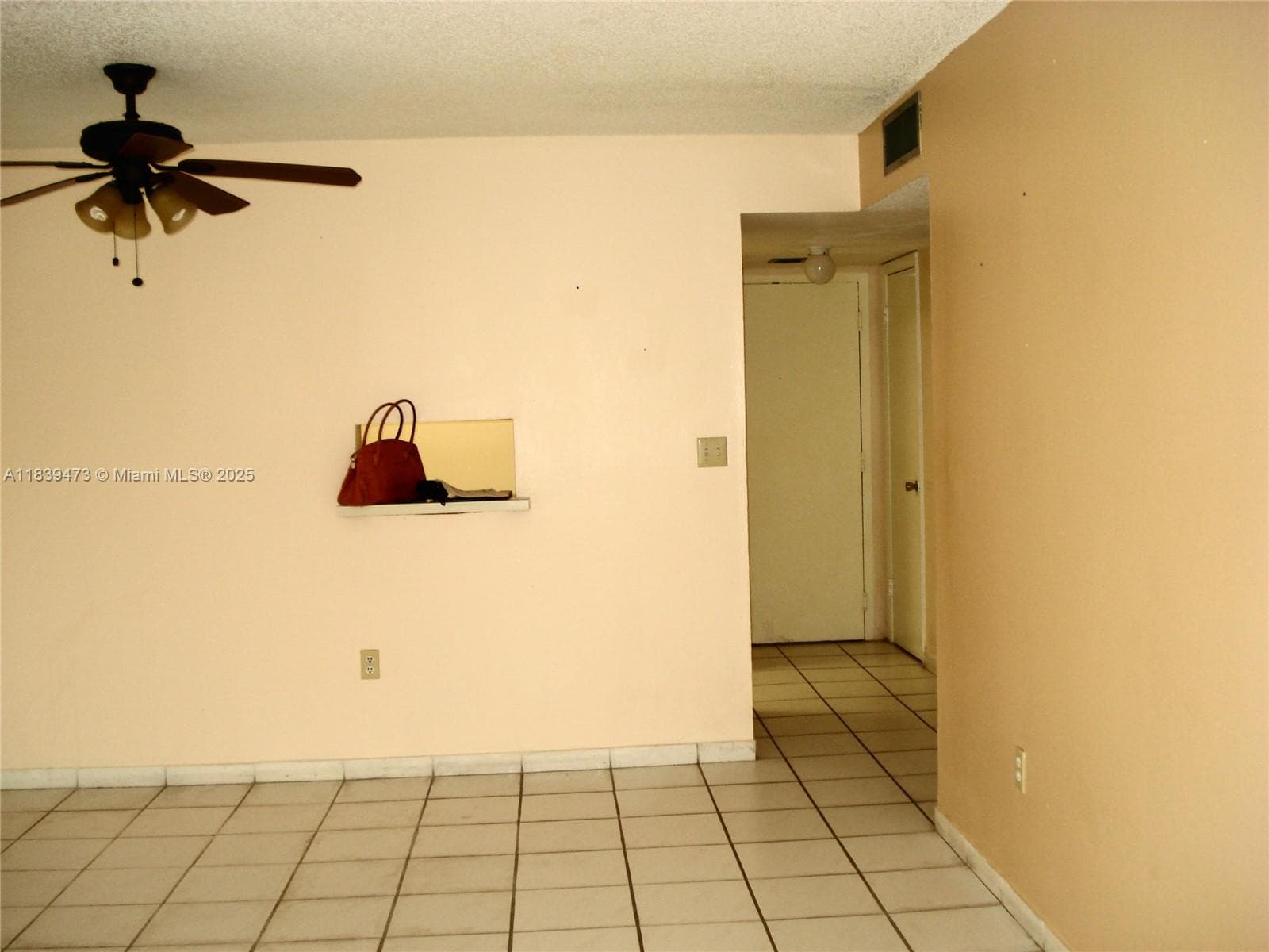 5755 W 20 Ave # 206, Hialeah, FL 33012 — zdjęcie 4
