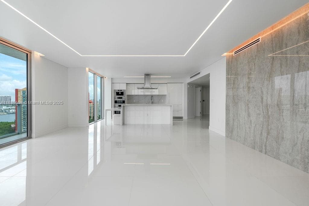 300 Sunny Isles Blvd # 4-1808, Sunny Isles Beach, FL 33160 — zdjęcie 4