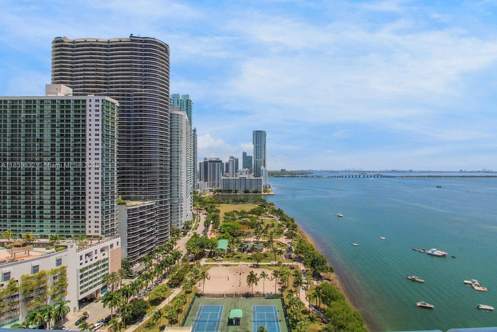 1717 N Bayshore Dr # A-2635, Miami, FL 33132 — zdjęcie 3