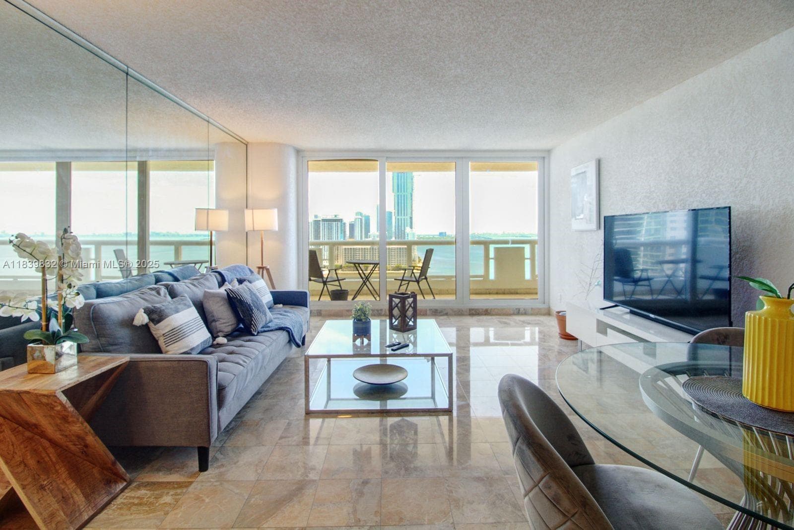 1717 N Bayshore Dr # A-2635, Miami, FL 33132 — zdjęcie 4