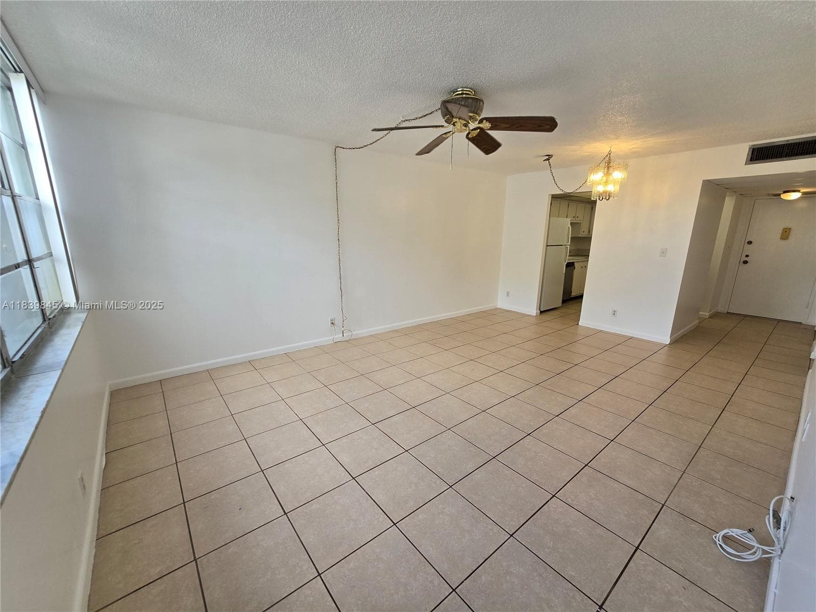 2731 Taft St # 102, Hollywood, FL 33020 — zdjęcie 4