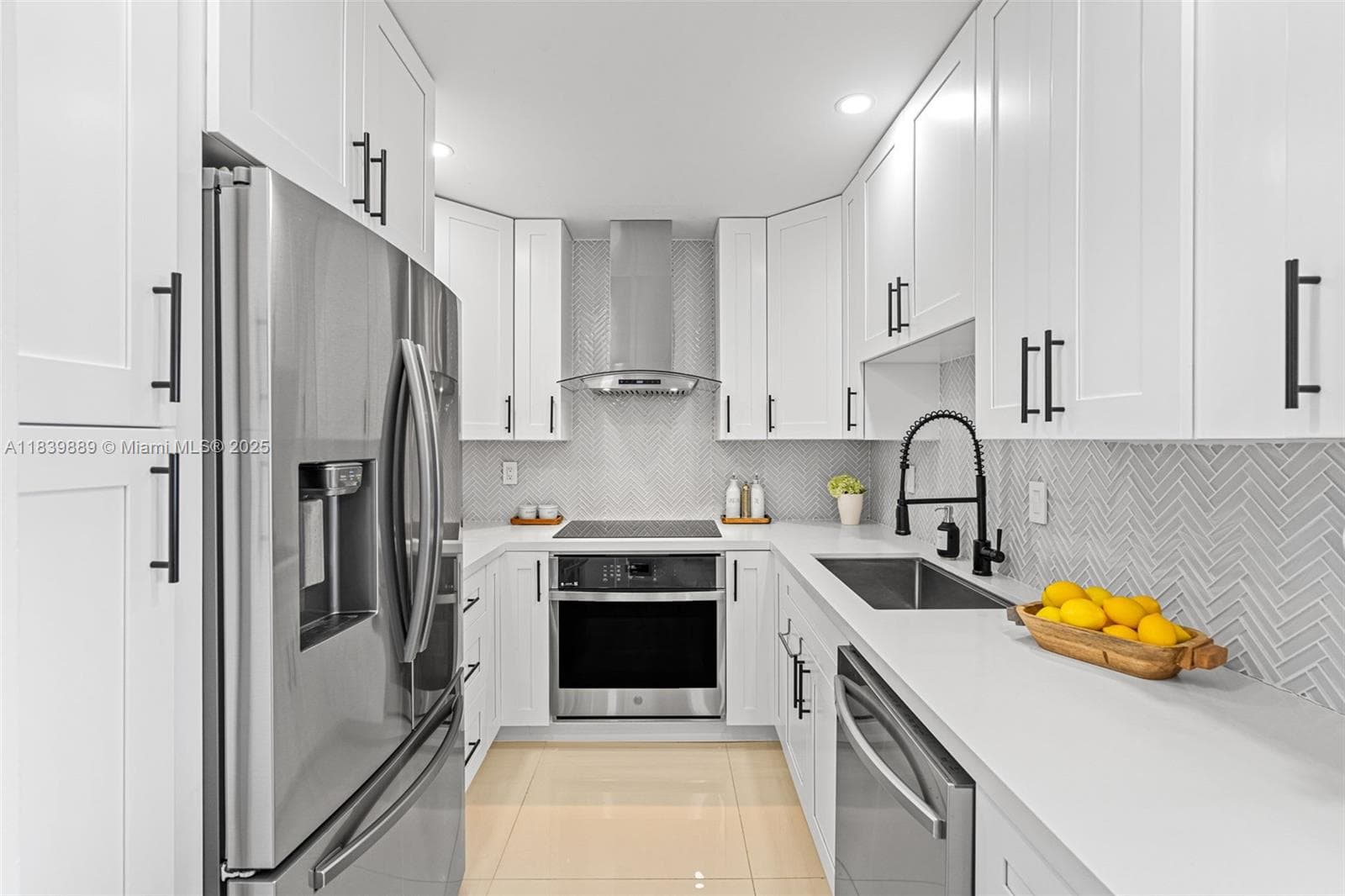 20379 W Country Club Dr # PH38, Aventura, FL 33180 — zdjęcie 5