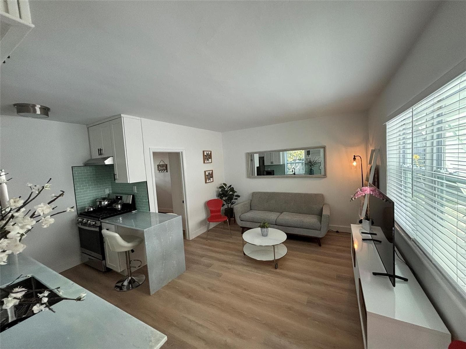 1315 SE 2nd Street # REAR WEST, Fort Lauderdale, FL 33301