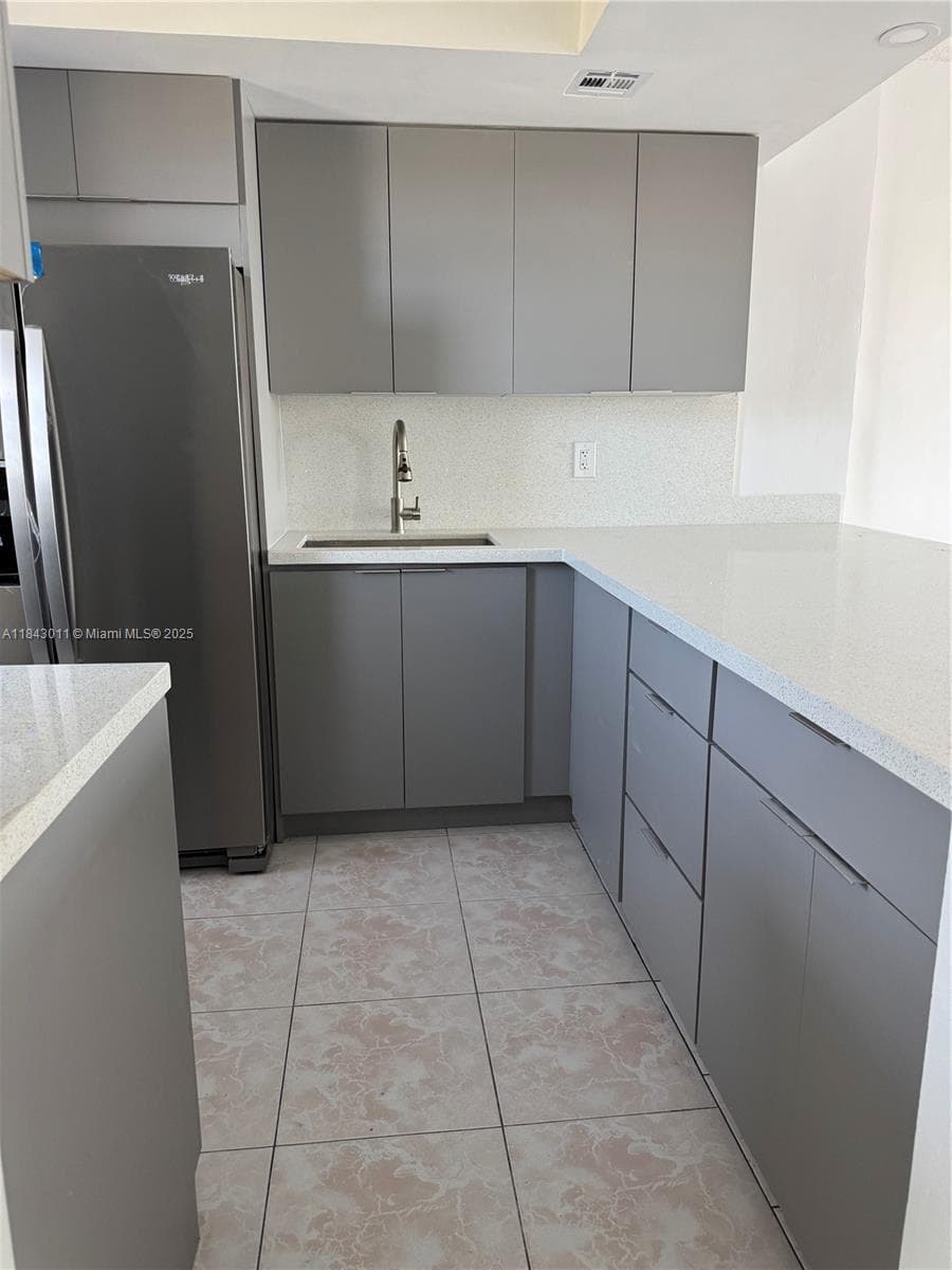 1333 E Hallandale Beach Blvd # 444, Hallandale Beach, FL 33009 — zdjęcie 4
