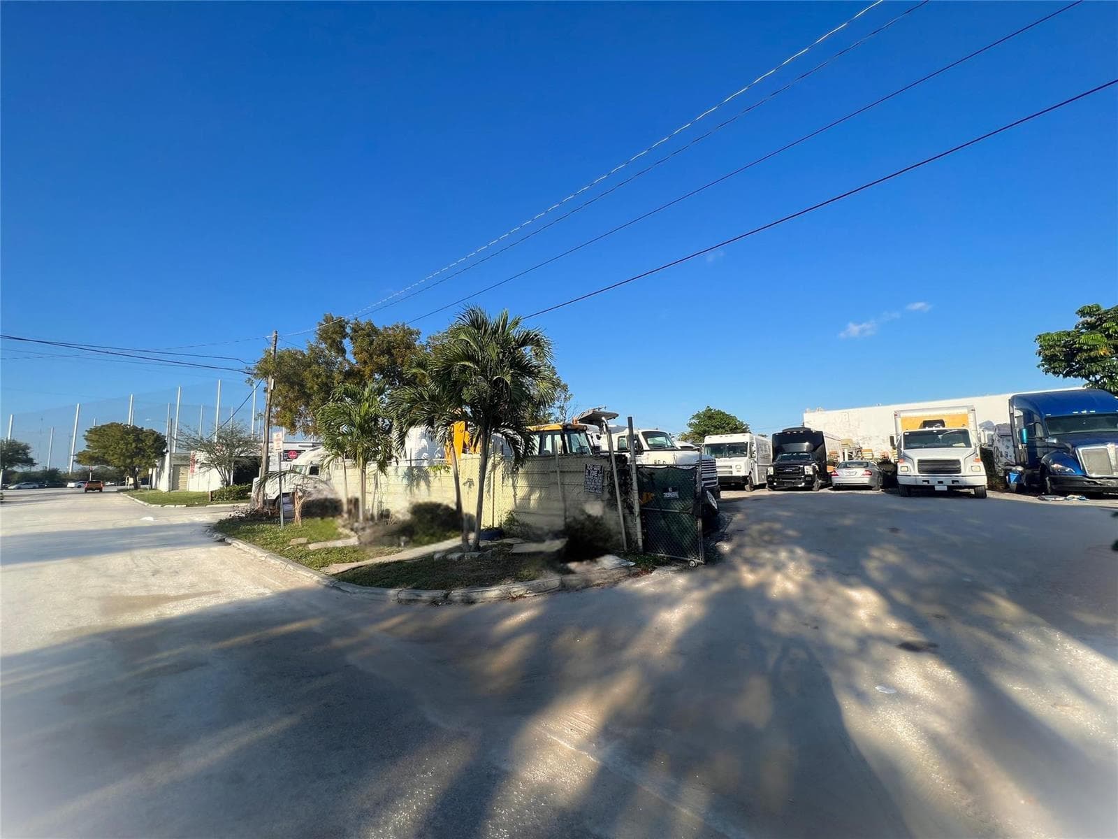 16951 NW 4th Avenue, North Miami Beach, FL 33169 — zdjęcie 3