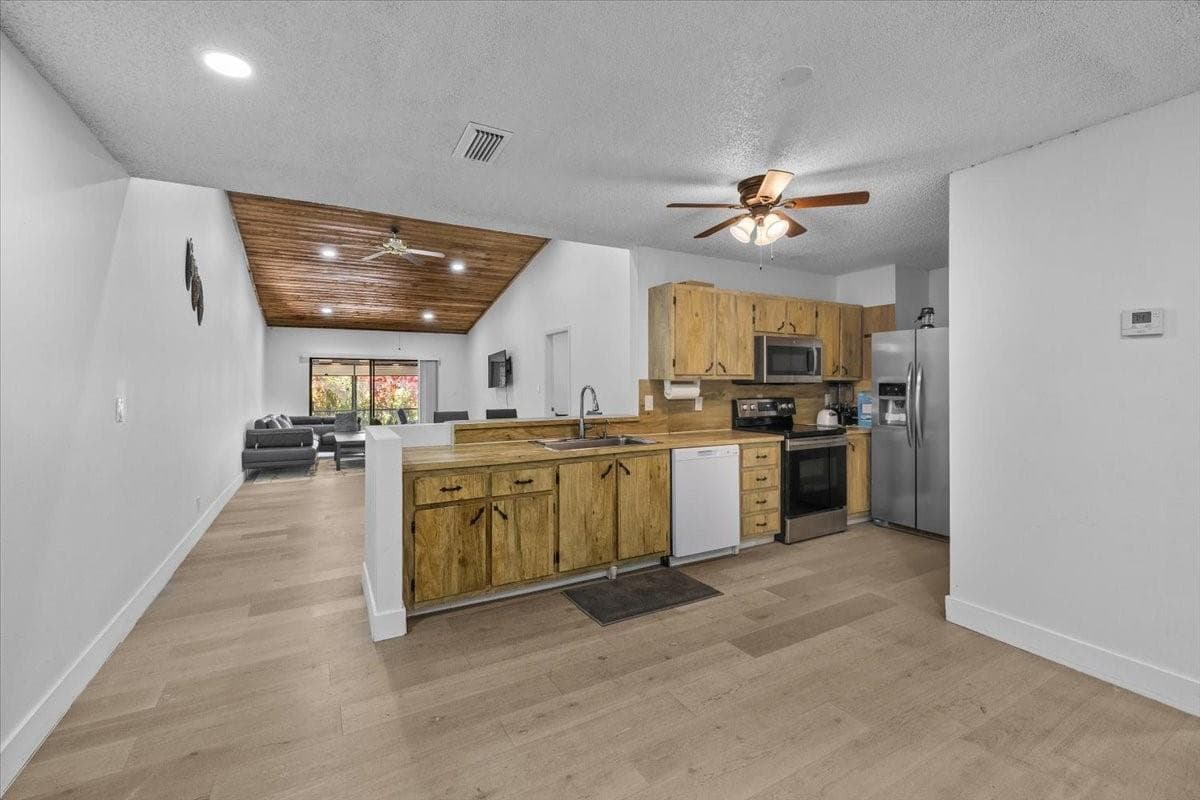 8337 NW 37th Place # 8337, Sunrise, FL 33351 — zdjęcie 3