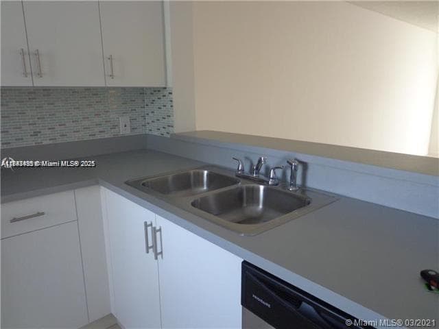 5200 NW 31st Ave # 214, Fort Lauderdale, FL 33309 — zdjęcie 2