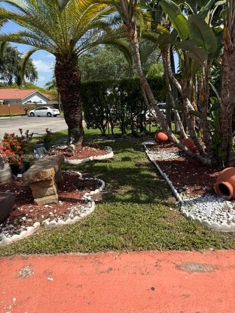 8453 NW 189 Street Rd, Hialeah, FL 33015 — zdjęcie 2