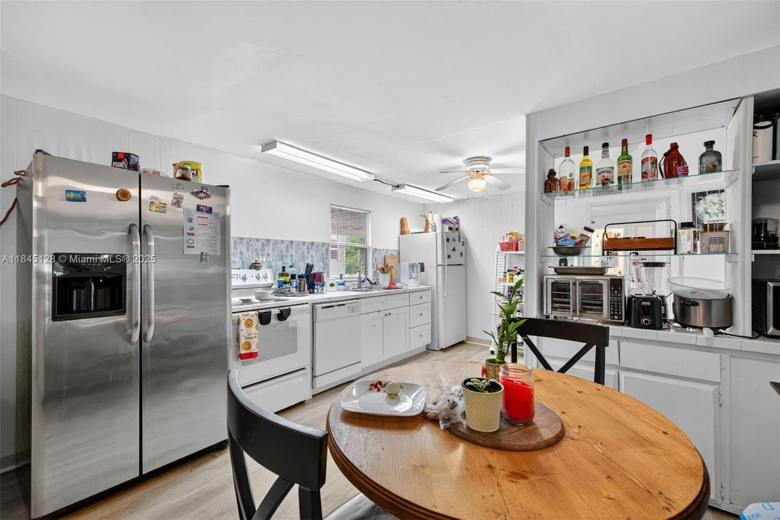 2430 SW 53rd St, Dania Beach, FL 33312 — zdjęcie 3