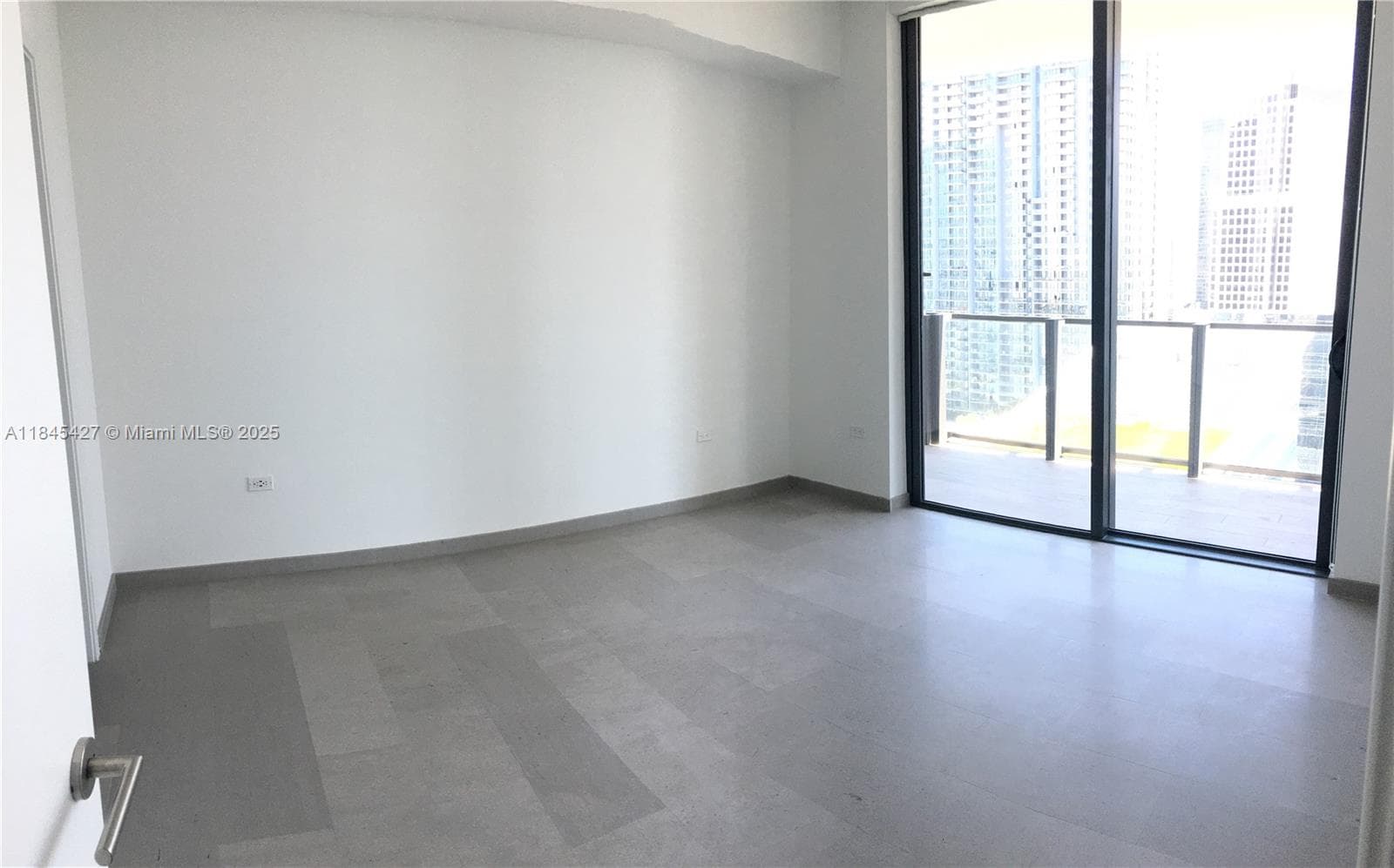 88 SW 7th St # 2305, Miami, FL 33130 — zdjęcie 5