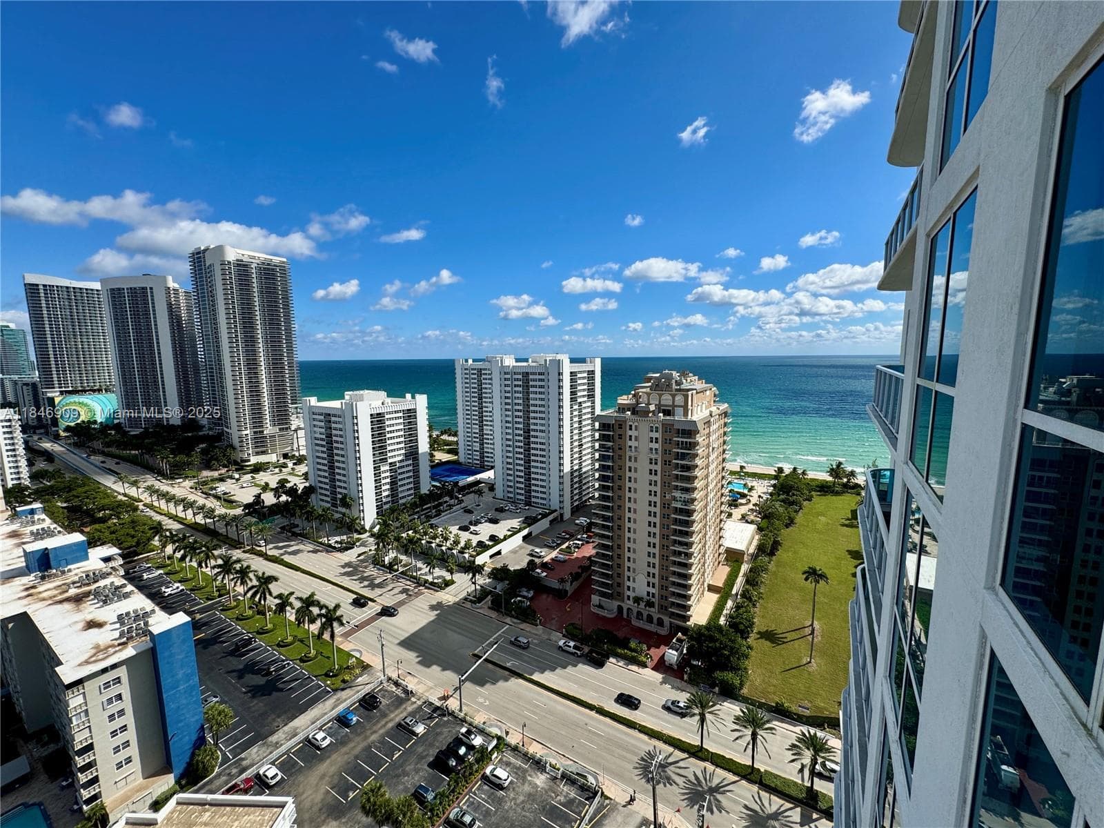 1945 S Ocean Dr # 2311, Hallandale Beach, FL 33009 — zdjęcie 3
