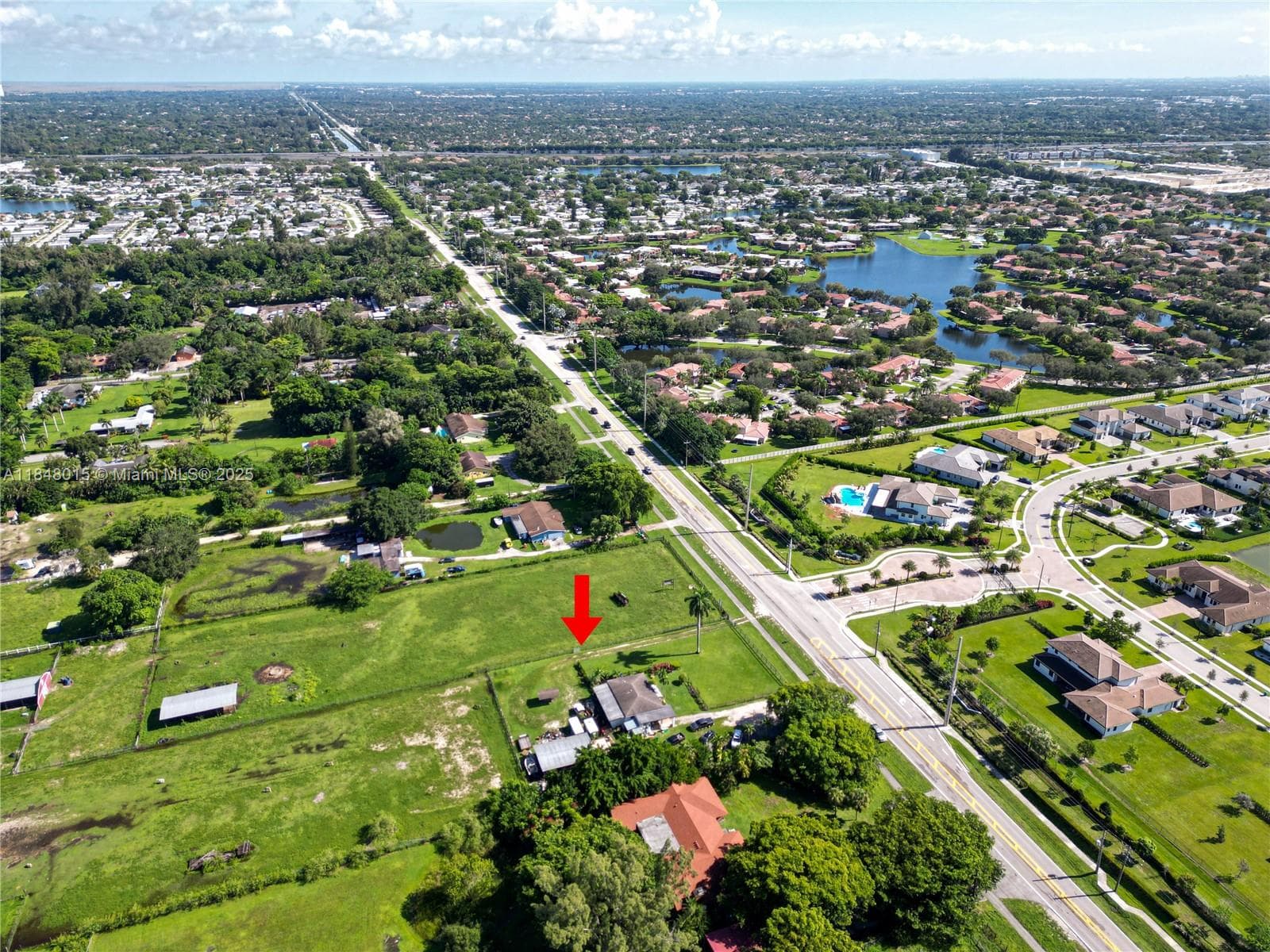 1921 SW 112th Ave, Davie, FL 33325 — zdjęcie 2