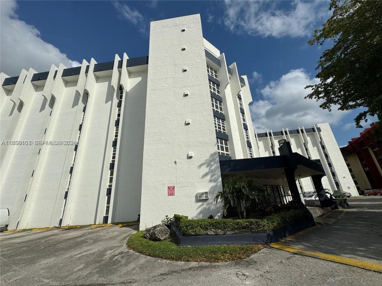 9682 Fontainebleau Blvd # 401, Miami, FL 33172 — zdjęcie 5