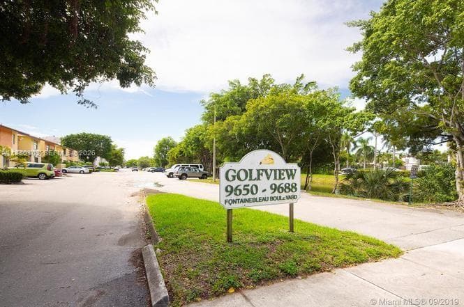 9682 Fontainebleau Blvd # 401, Miami, FL 33172 — zdjęcie 4