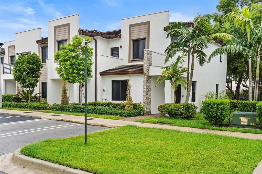 340 NE 208th Terrace # 340, Miami, FL 33179 — zdjęcie 3
