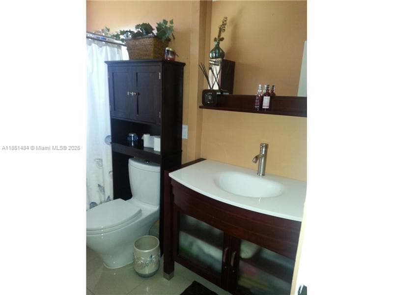 321 NW 13th Ave, Miami, FL 33125 — zdjęcie 5