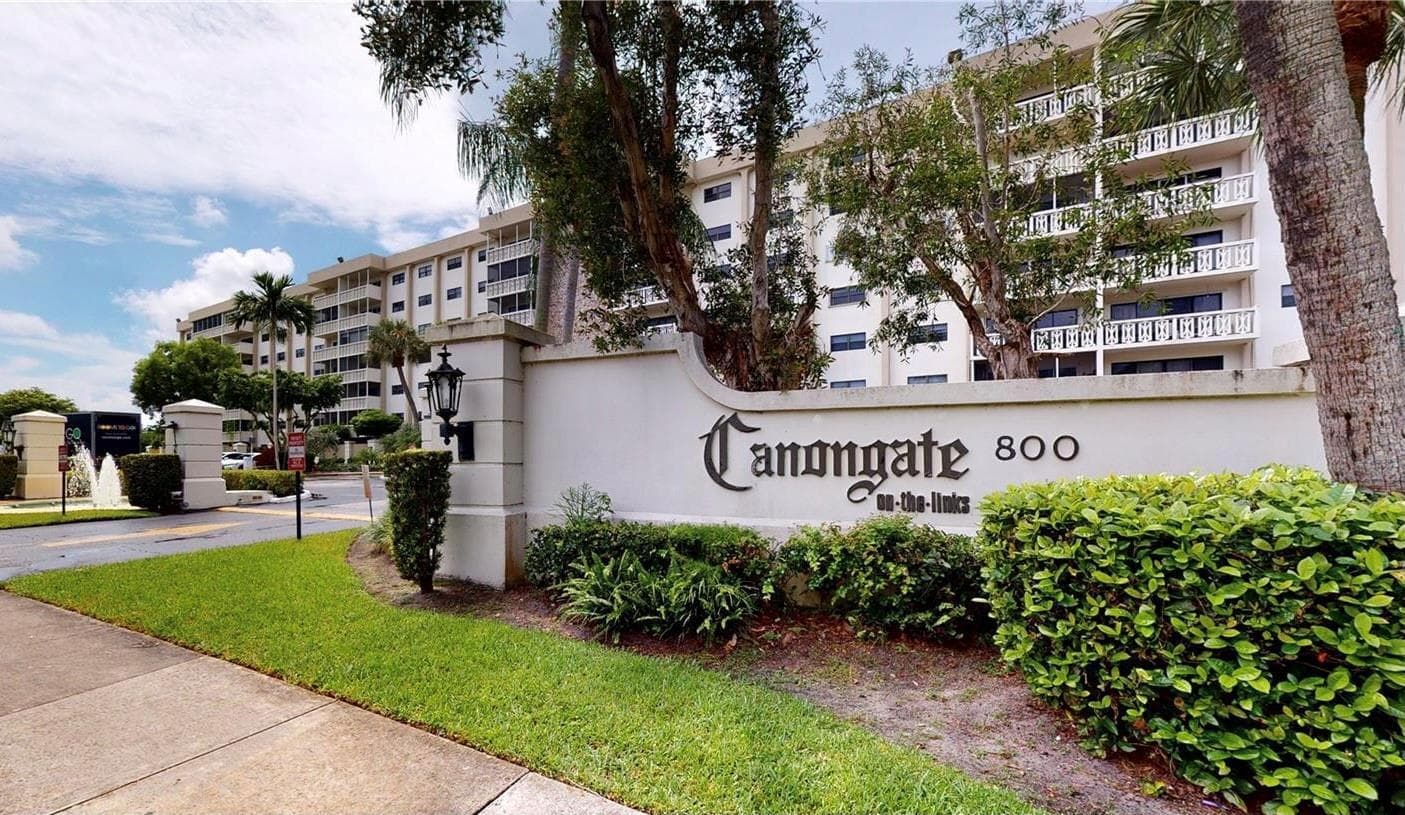 800 NE 195th Street # 307, Miami, FL 33179 — zdjęcie 2