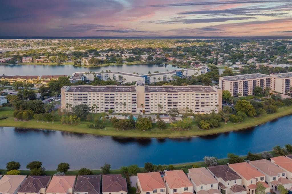 800 NE 195th Street # 307, Miami, FL 33179 — zdjęcie 4